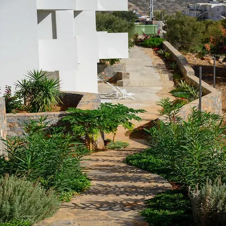 Apartment Roots In Crete