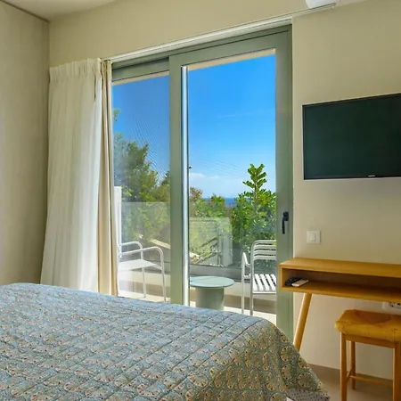 Apartment Roots In Crete *