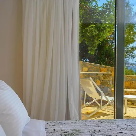 Roots In Crete Apartment