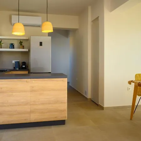 Apartment Roots In Crete