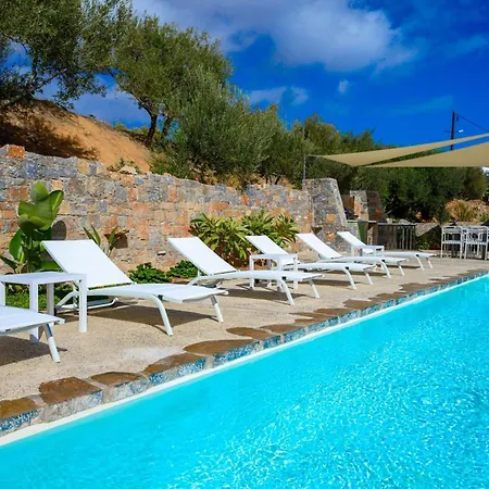 Apartment Roots In Crete